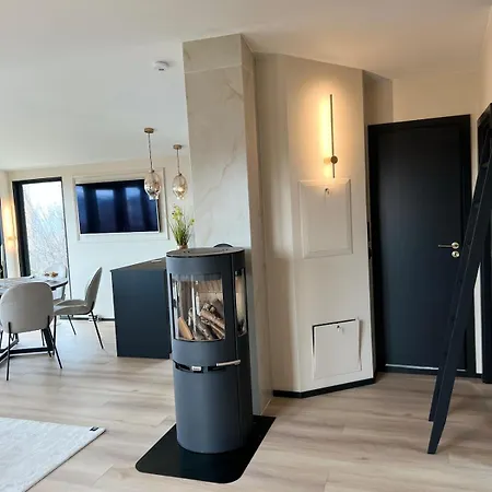 Vakantiehuis High Standard And Beautiful View Tennevik